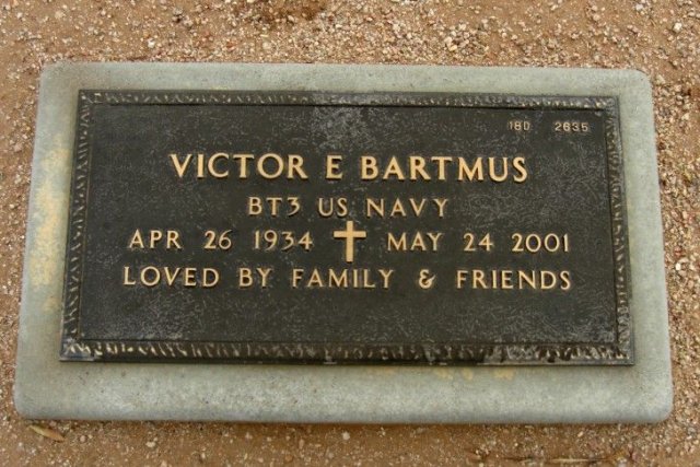 Bartmus Victor 1934-2001 Grabstein